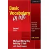 KNV Besorgung, Schulbücher, Vocabulary in Use Basic Student/'s Book wi...