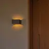 LED-Wandleuchte Glint, 3000K, 15 cm, grau, Beton, IP55