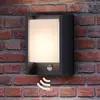 Philips LED-Außenwandlampe Arbour Sensor 1fl. 2.700 K