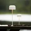 LED-Akku-Tischlampe Lille, Höhe 20 cm, weiß, IP54, USB