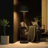 LED-Akku-Stehlampe Pomezia, schwarz, 150 cm, IP54, USB