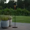 LED-Akku-Stehlampe Pomezia, schwarz, 124 cm, IP54, USB