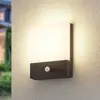 Lindby LED-Wandleuchte Vanira, anthrazit, Alu, Sensor, IP54