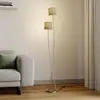 Lucande Stehlampe Juljana, 153 cm, 2-flammig, taupe, E14