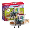schleich Horse Club Pferdebox mit Lisa & Storm, Spielfigur