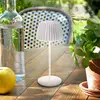LED-Akku-Tischlampe Brilo unplugged Riffle, 20 cm, weiß