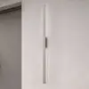 LED-Wandleuchte Demi L, sand, Aluminium, Höhe 144 cm, IP54