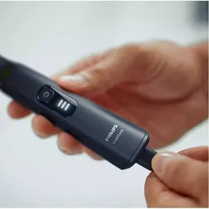 Philips OneBlade Pro 360 QP6541/15 Face + Body, Waschbar, Akku, Schwar...
