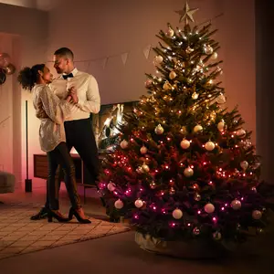 Philips Hue Festavia LED-Lichterkette, CCT RGB 40m