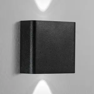 LED-Außenwandlampe KLEIN, schwarz, Breite 11 cm, Kunststoff