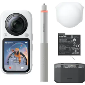 Insta360 X6 Essentials Bundle Weiß
