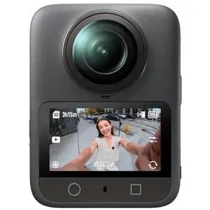 DJI Osmo 360 Essential Combo (30p), Action Cam, Schwarz