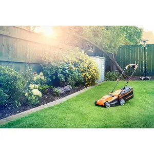 LawnMaster Elektro-Rasenmäher mit 1400W Motor, 34cm Schnittbreite und ...
