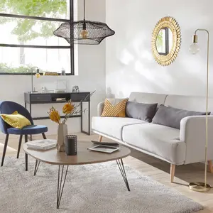 Metall Stehlampe für Wohnzimmer, modern, in goldener Farbe. günstig
