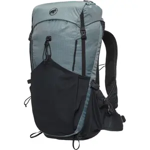 Mammut Ducan 26 strata/black 26 Liter
