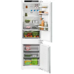 Bosch Serie 4 KIN86VFE0, 260 l, NoFrost-Funktion (Kühleinheit), SN-ST,...