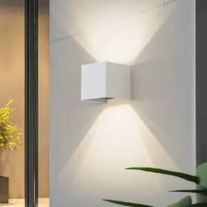Lindby Smart LED-Außenwandlampe Dara, 10 cm, weiß, CCT Tuya