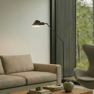 Lindby Stehleuchte Corali, schwarz, Metall, Höhe 176,5cm günstig
