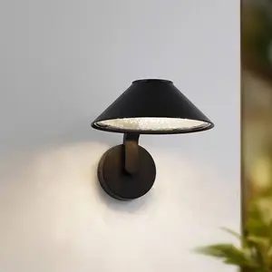 Lindby LED-Wandlampe Capelo, schwarz, Metall, Ø20cm