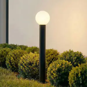 Lindby Wegeleuchte Dangan, schwarz/weiß, Höhe 90 cm, Glas