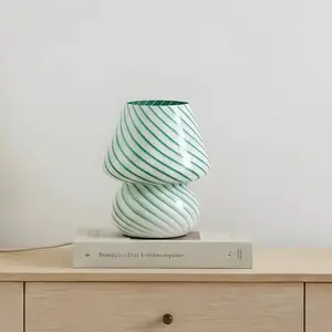 Lindby Tischleuchte Andriana, grün/weiß, Glas, Ø 15 cm günstig
