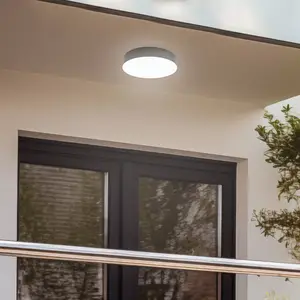 Lindby LED-Außendeckenlampe Lahja, anthrazit, Sensor, IP65