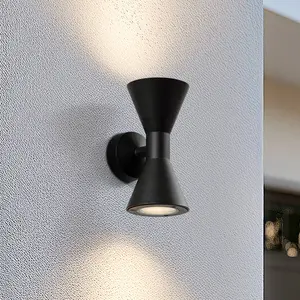 Lucande Außenwandleuchte Xalor, schwarz, IP65, Metall, GU10