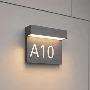 Lucande LED-Hausnummernleuchte Kalero, Dämmerungssensor, CCT
