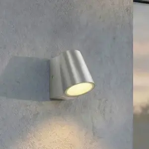 Lindby LED-Außenwandleuchte Illuvia, aluminium, IP54
