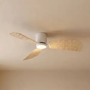 Lucande LED-Deckenventilator Faipari, weiß/Rattan, DC, 132cm günstig