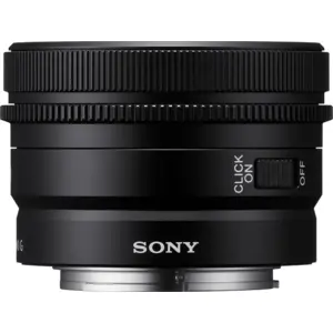 Sony FE 40 mm f/2.5 G