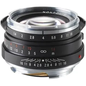 Voigtländer Nokton Classic Leica M  40 mm f (Leica M, Vollformat), Objektiv, Schwarz