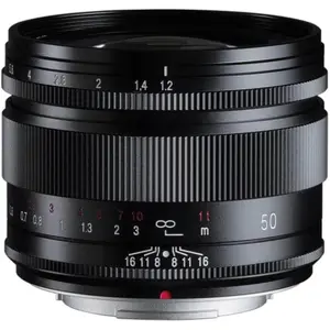 Voigtländer Nokton 50mm / 1.2 (Fujifilm X, APS-C / DX), Objektiv, Schwarz