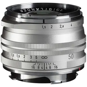 Voigtländer Nokton (Leica M, Vollformat), Objektiv, Silber