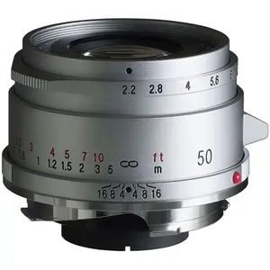 Voigtländer Color-Skopar 50mm / 2.2 VM silber (Leica M, Vollformat), Objektiv, Silber