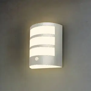LED-Akku-Außenwandleuchte 3795014, chromfarben, Sensor, IP44