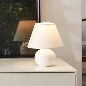 Brilliant Tischlampe Primo, weiß, Ø 19 cm, Textil/Keramik günstig