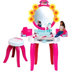 Klein Schminktisch Barbie Schönheitsstudio mit Zubehör, mit Licht- und...