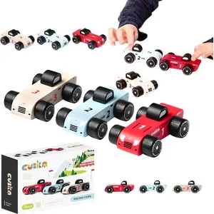 Ein Set Holzsportwagen Für Autorennen