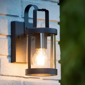 Außenwandleuchte Lindelo mit klarem Glas