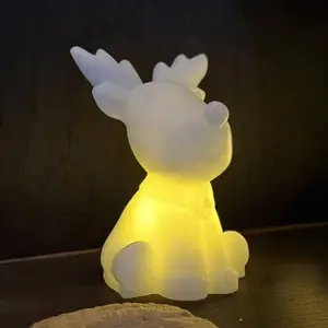 LED-Dekofigur Naja, weiß, Höhe 14 cm, Wachs, Batteriebetrieb
