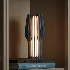 PLEASE WAIT to be SEATED Akku-Tischlampe RADIANT, blau, IP44