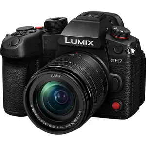 Panasonic GH7 + 12-60mm F3.5-5.6, 25,5 MP, 5776 x 4336 Pixel, BSI CMOS...