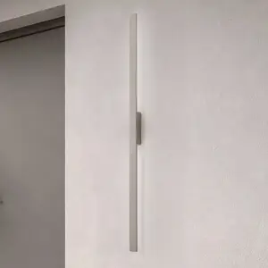 LED-Wandleuchte Demi L, sand, Aluminium, Höhe 144 cm, IP54