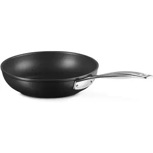 Le Creuset Aluminium Antihaft Schmorpfanne 26 cm, Pfanne + Kochtopf, Schwarz