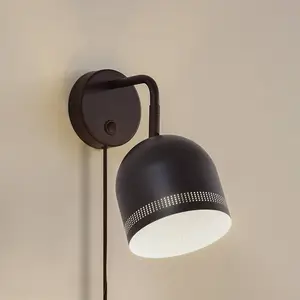 NOLA Wandleuchte Oura, schwarz, Stecker, verstellbar, Eisen günstig