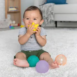 Infantino Bälle-Set Sensorik mit Licht & Sound