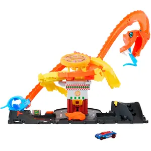 Hot Wheels City Cobra Slam Pizza Attack