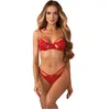 Bild von Obsessive Set: Bügel-BH Matildea Dessous Set: BH und String aus Spitze mit Ketten - rot (2-tlg) Spitzen-String mit offener Schrittpartie und Kette auf der Rückseite