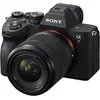 Bild von Sony Alpha 7 IV Kit II (28 - 70 mm, 33 Mpx, Vollformat), Kamera, Schwarz